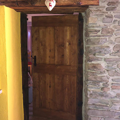 porta interna rustica in larice vecchio