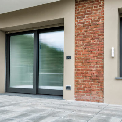 Serramenti legno/alluminio -ferramenta antiefrazione AGB RC2 (Arch. Paola Mazzaglia)