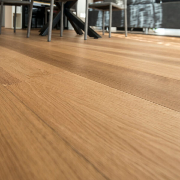 Parquet in rovere naturale (Arch. Paola Mazzaglia)