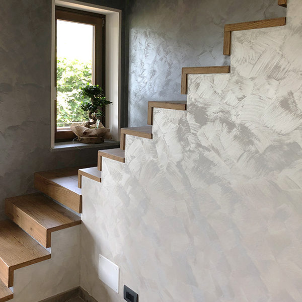 scala a giorno in rovere